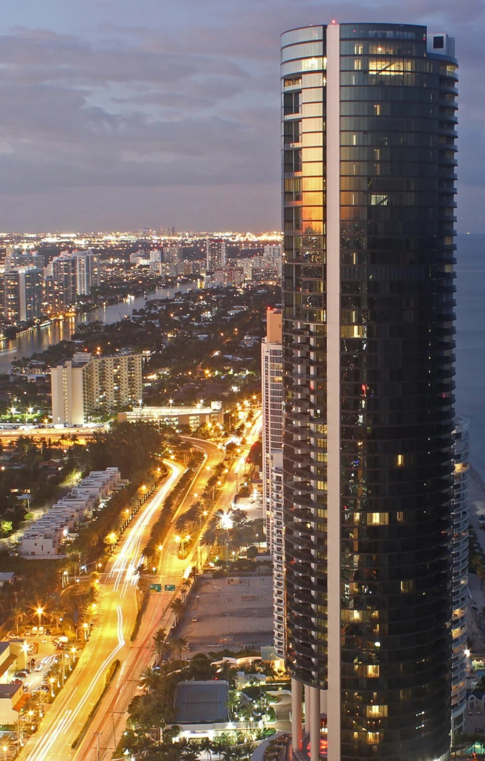 Porsche Design Tower