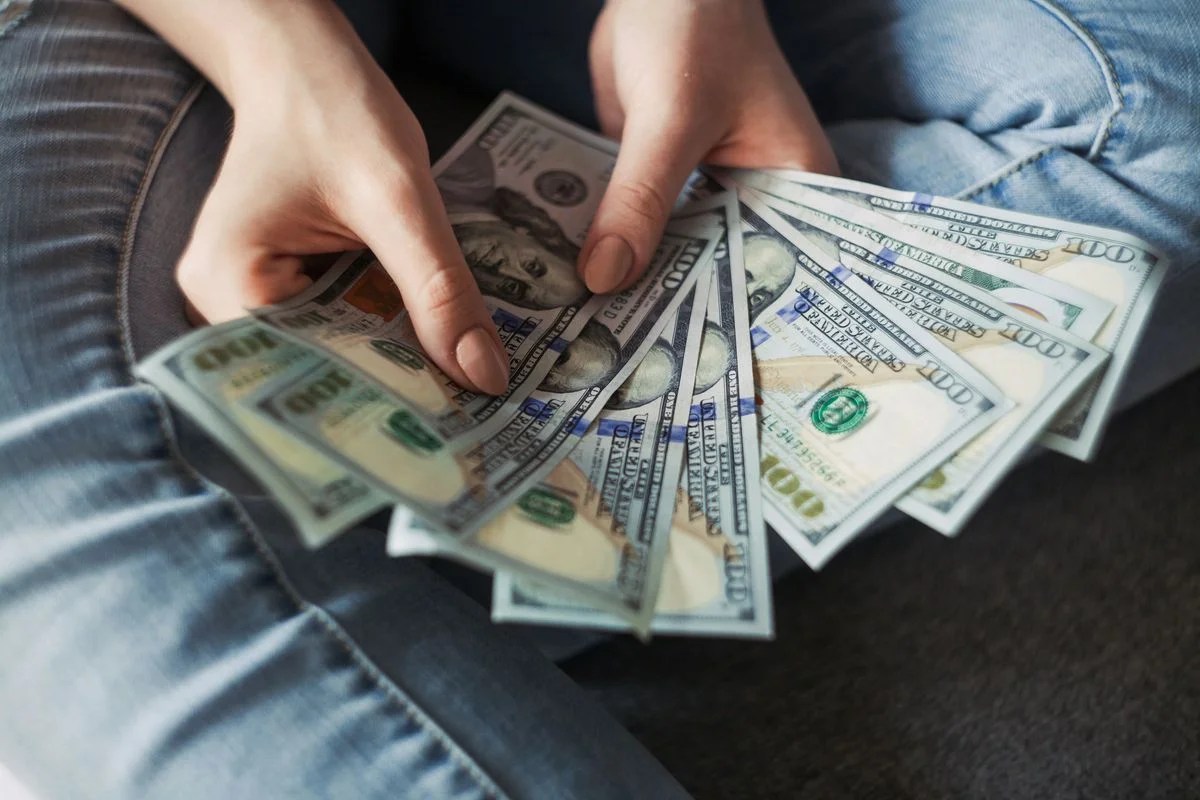 Mastering Charting Strategies for Successful Trades
