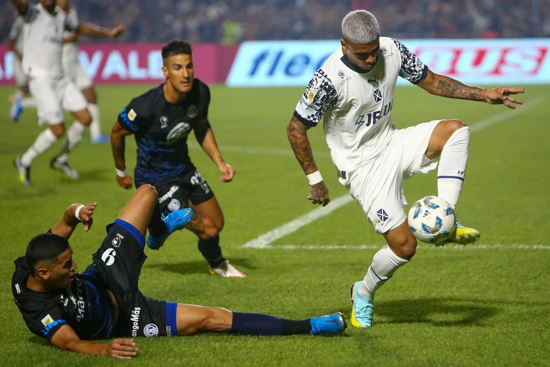 Con gol de Ayrton Costa, Independiente debutó con un triunfo en Mendoza