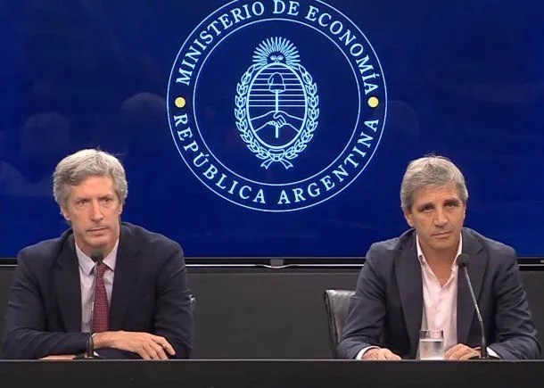 Luis Caputo anticipó «medidas más duras» y que «los argentinos van a sufrir más» si no se aprueba la Ley Ómnibus
