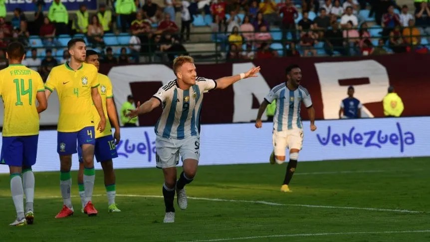 Gondou, presente: cabezazo, gol y clasificación a París 2024 para la Selección Argentina Sub 23 ante Brasil