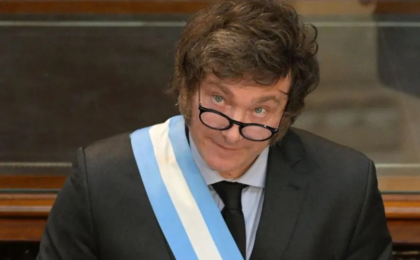 El Gobierno insiste con las facultades delegadas, pero buscaría acordar una Ley Ómnibus «amigable»