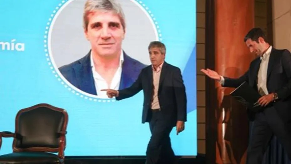 Otra polémica entre Pablo Moyano y Luis Caputo por el paro nacional: «Sos un mero matón»