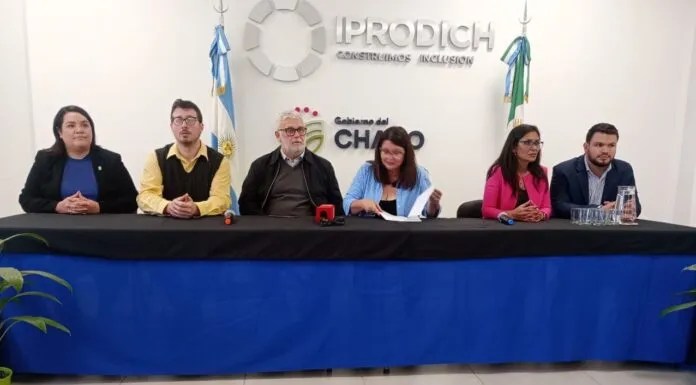 Cierra la inscripción al curso para personas con discapacidad visual dictado por la Unne y el Iprodich