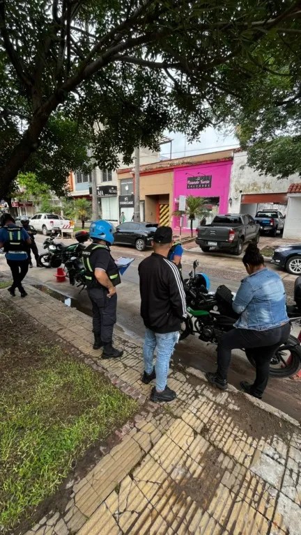Resistencia: el municipio detectó a dos jóvenes motociclistas ebrios
