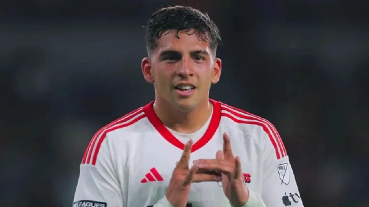 Hernán López Muñoz está cerca de volver a Argentina tras una oferta de Foster Gillett. ¿A dónde iría?