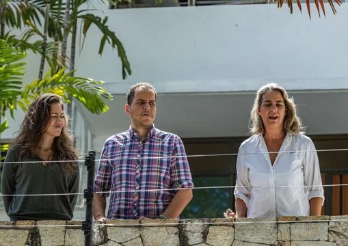 Venezolanos opositores alertaron de la «alarmante situación» de quienes están asilados en la Embajada argentina de Caracas