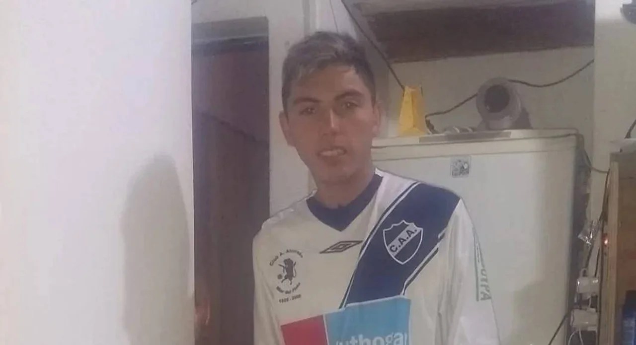 Qué dice la autopsia del joven asesinado por policías y cuál es la versión de los efectivos