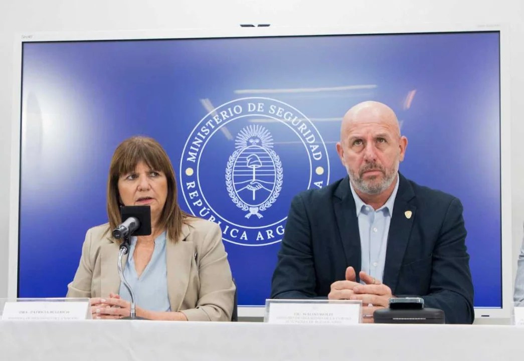 Patricia Bullrich cruzó a Waldo Wolff: «Si no resuelve problemas, dedíquese a ser comentarista de televisión»