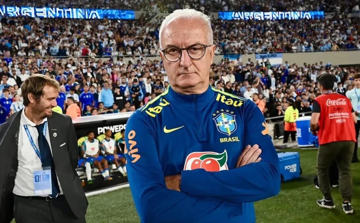 La Confederación Brasileña echó a Dorival Júnior tras la goleada en el Monumental
