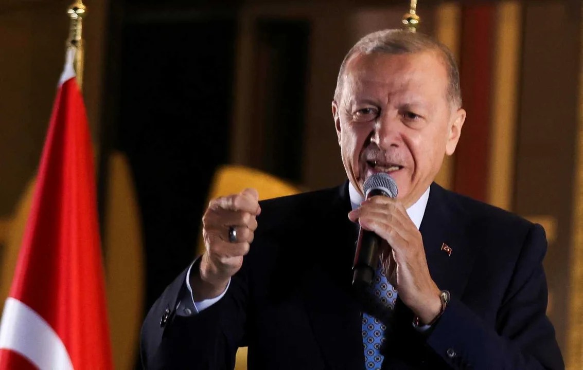Erdogan insta a Trump a actuar de inmediato para poner fin al conflicto entre Israel e Irán