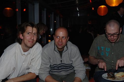 17_285-jpg
