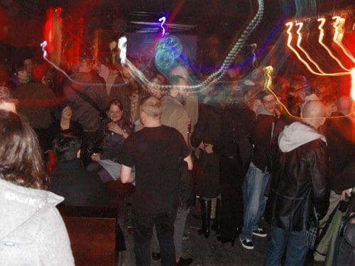 30_926-jpg