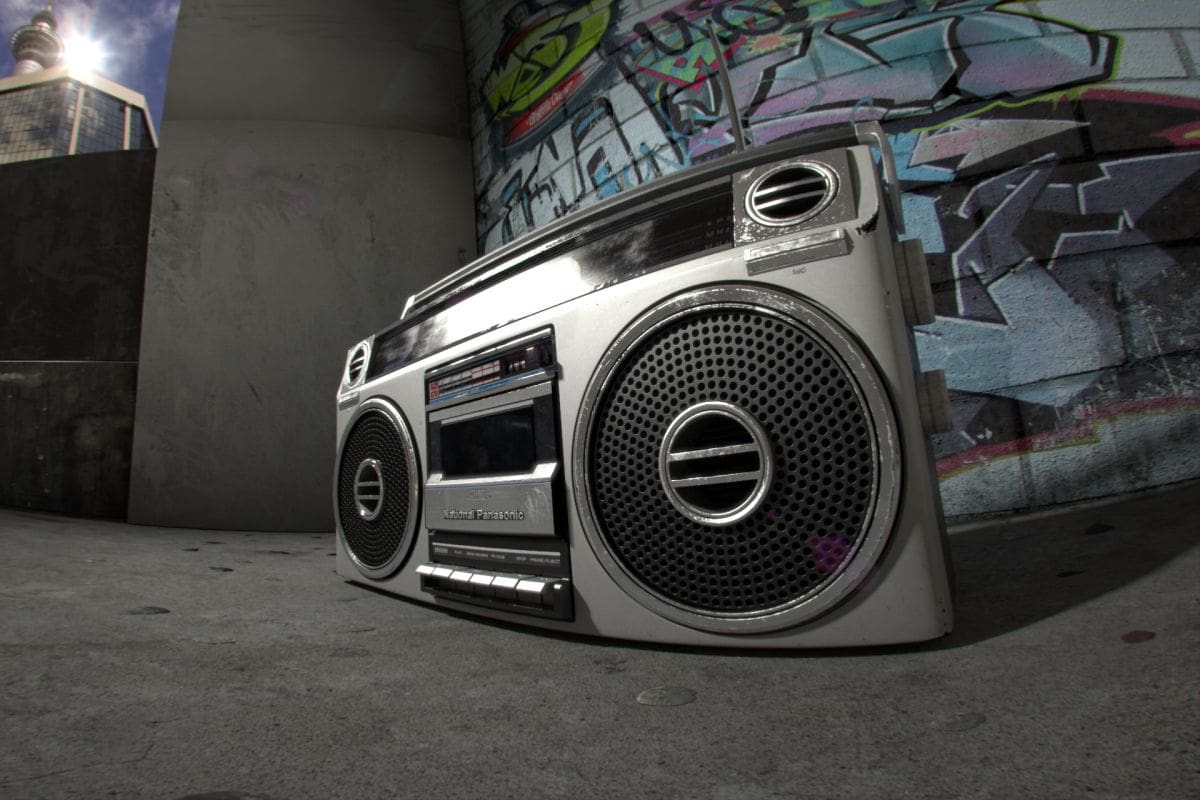 "Old School Stereo"/Nicholas Hodgson/ZBrush, Maya, V-Ray, Mudbox/Neuseeland