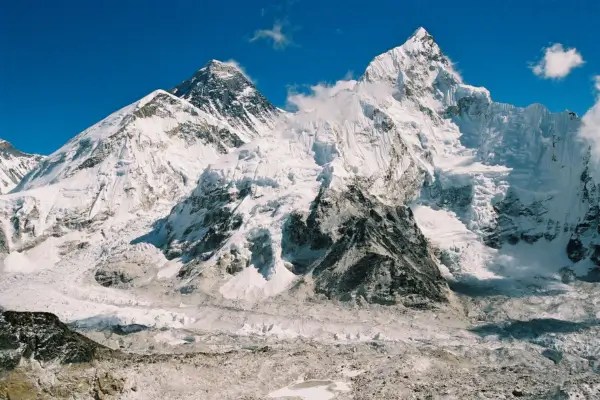 Montanhas Selvagens: Destinos de Montanhismo para Exploradores Corajosos