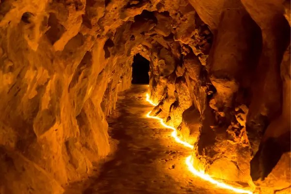 As Cavernas Mais Profundas do Mundo: Desafios e Conquistas