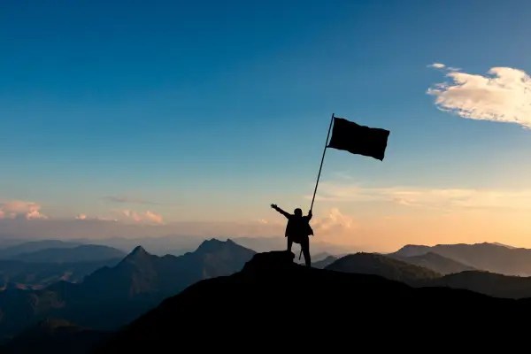 Os Desafios e as Conquistas do Montanhismo: Histórias Inspiradoras de Aventureiros