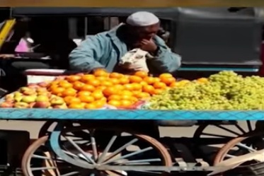 fruit vendor