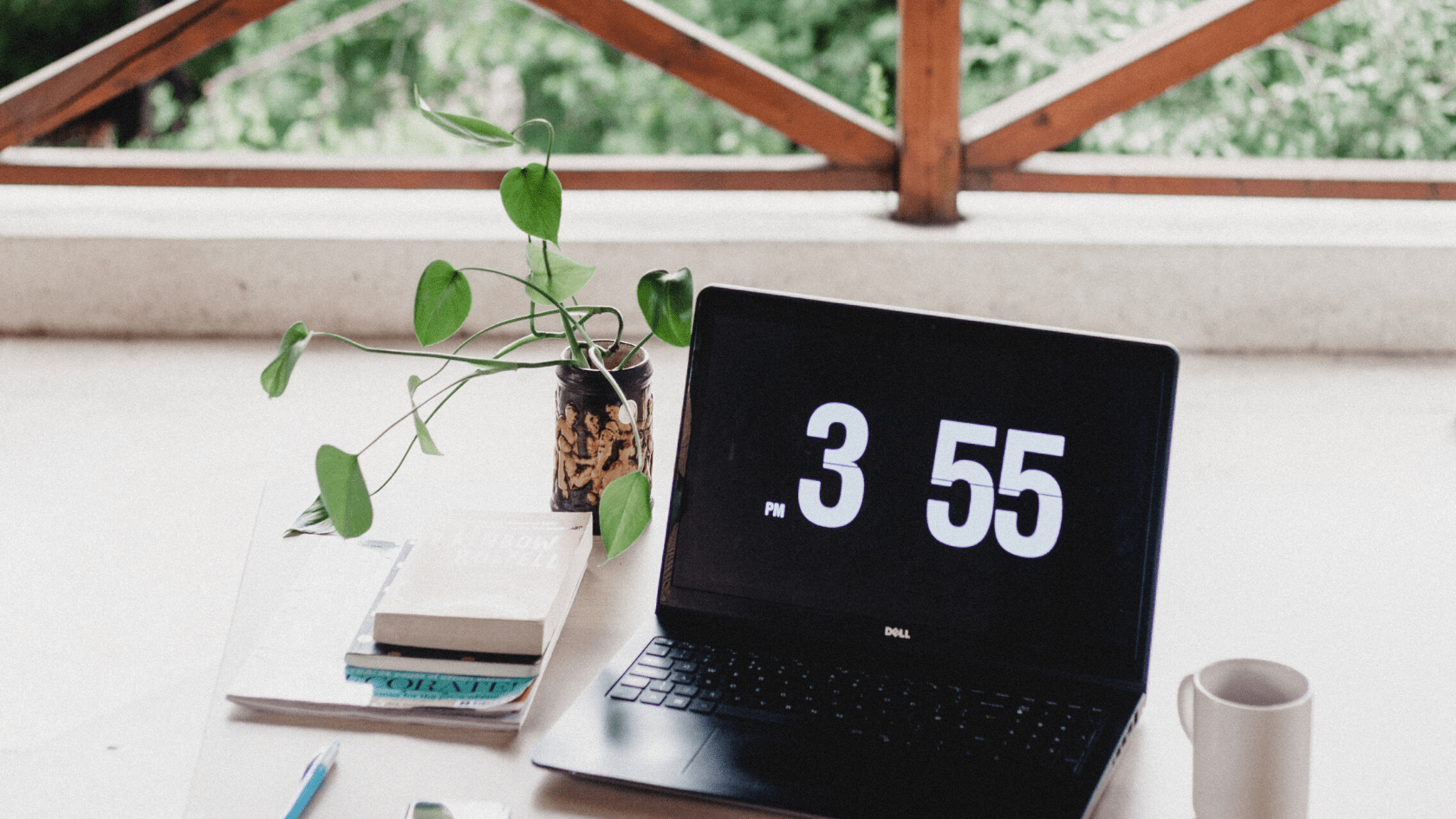 Organize your time is one of the topics covered on Organize Yourself Healthy, the online program