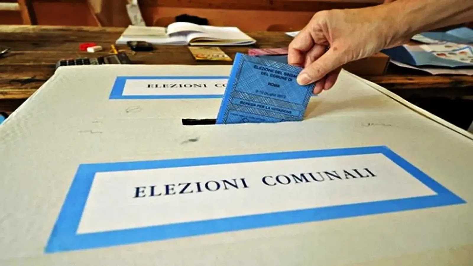 Campania, il ‘campo largo’ trionfa ma il silenzio alle urne preoccupa