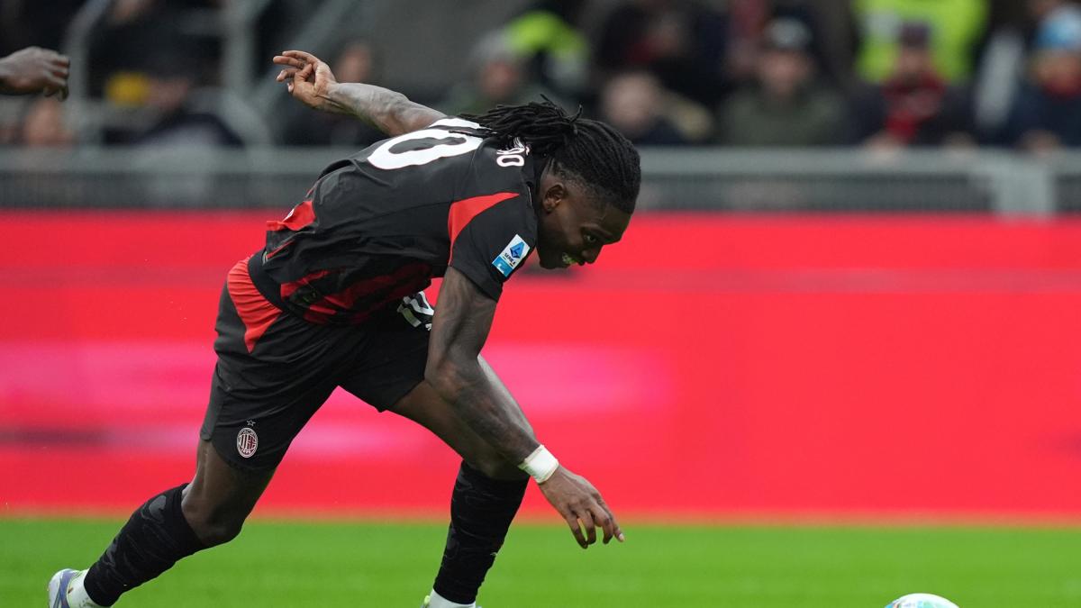 Aston Villa Eye Rafael Leao as Milan Tension Grows Under Amorim Aston Villa Eye Rafael Leao as Milan Tension Grows Under Amorim - News Directory 3