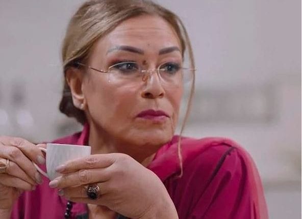 اطلالة نزهة الرگراگي تشعل مواقع التواصل الاجتماعي. -صورة-.