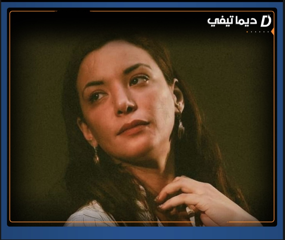 لبنى أبيضار تثير الجدل بتدوينة ساخرة على عطل فيسبوك.-صورة-