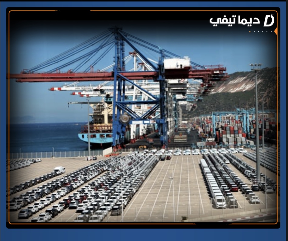 عودة حركة الملاحة بعد توقف بسبب العواصف