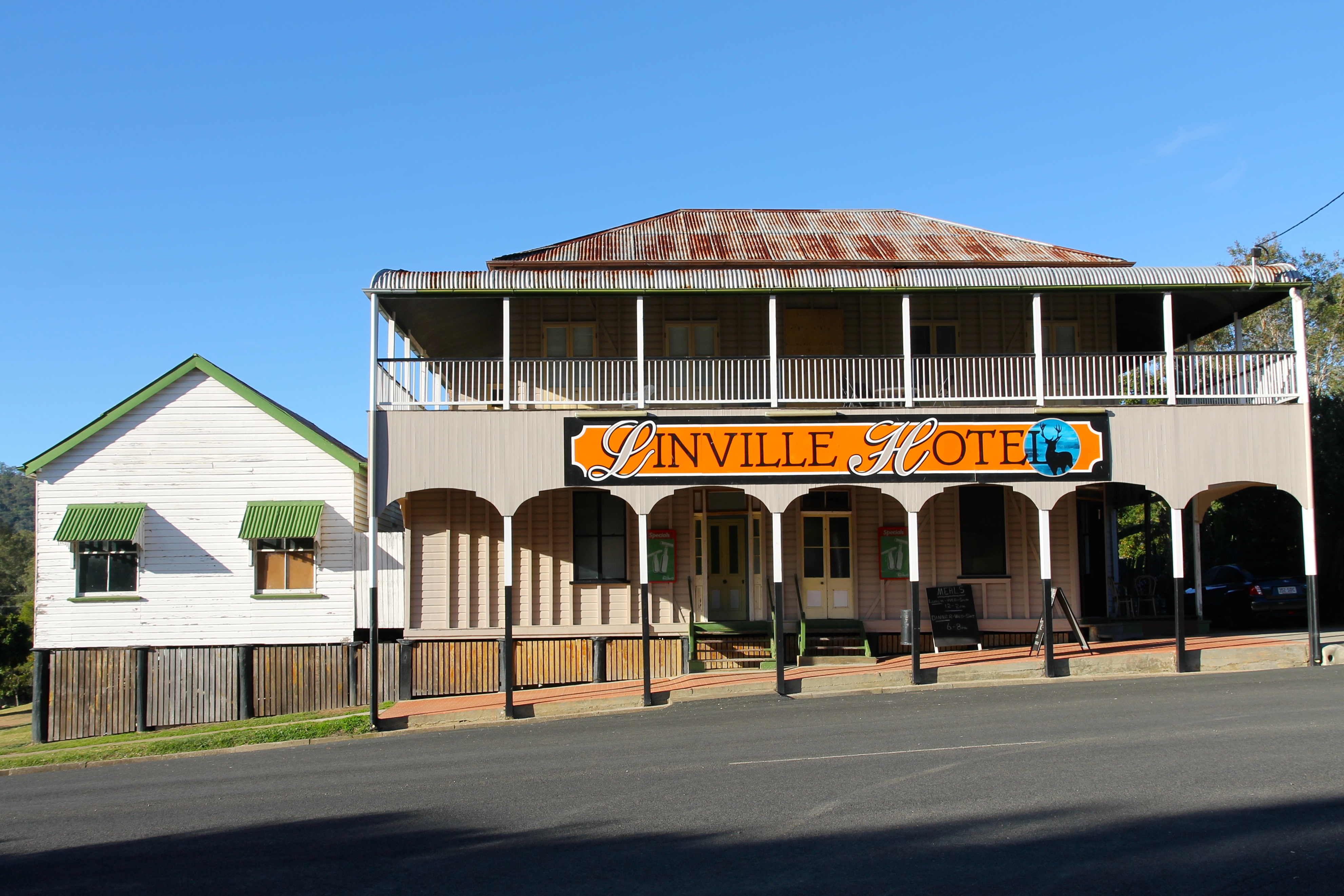Linville - Hotel (QLD)