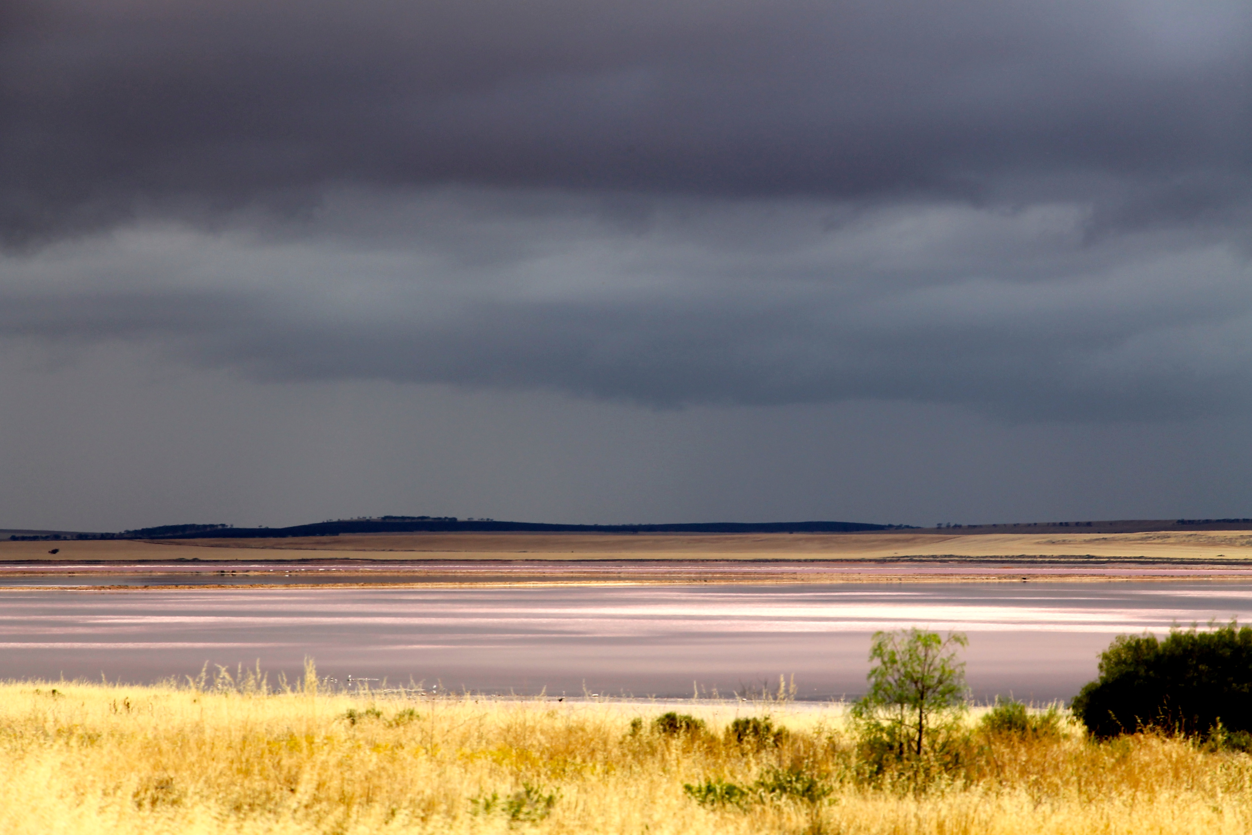 Lochiel Lake - Just Before The Rain (SA)