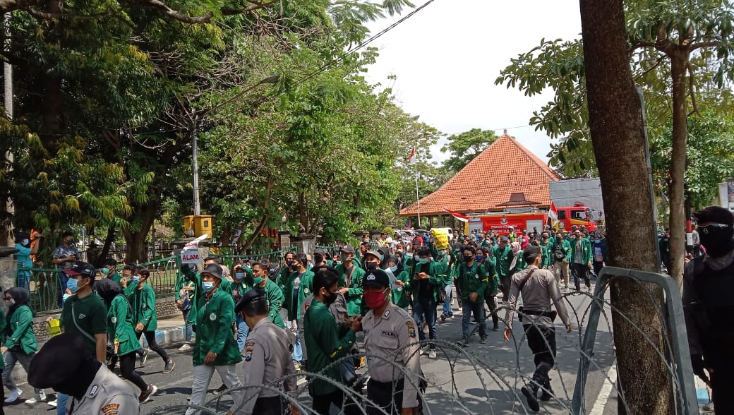 Gerakan Mahasiswa Tulungagung yang Tumpul: Hebat di Ruangan, Mandul di Lapangan