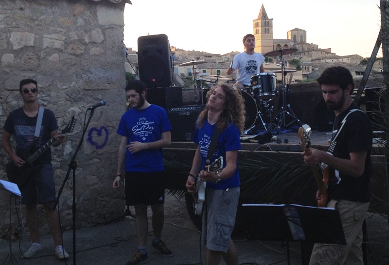 Pau Cirer ara toca amb els 'Nada que Objetar'.