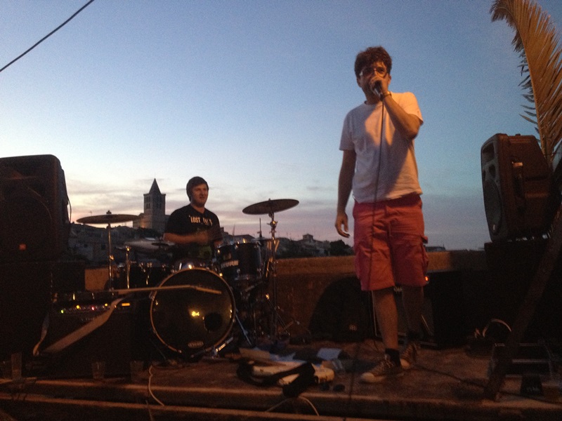 Rafel Amorós s'animà a fer un rap.