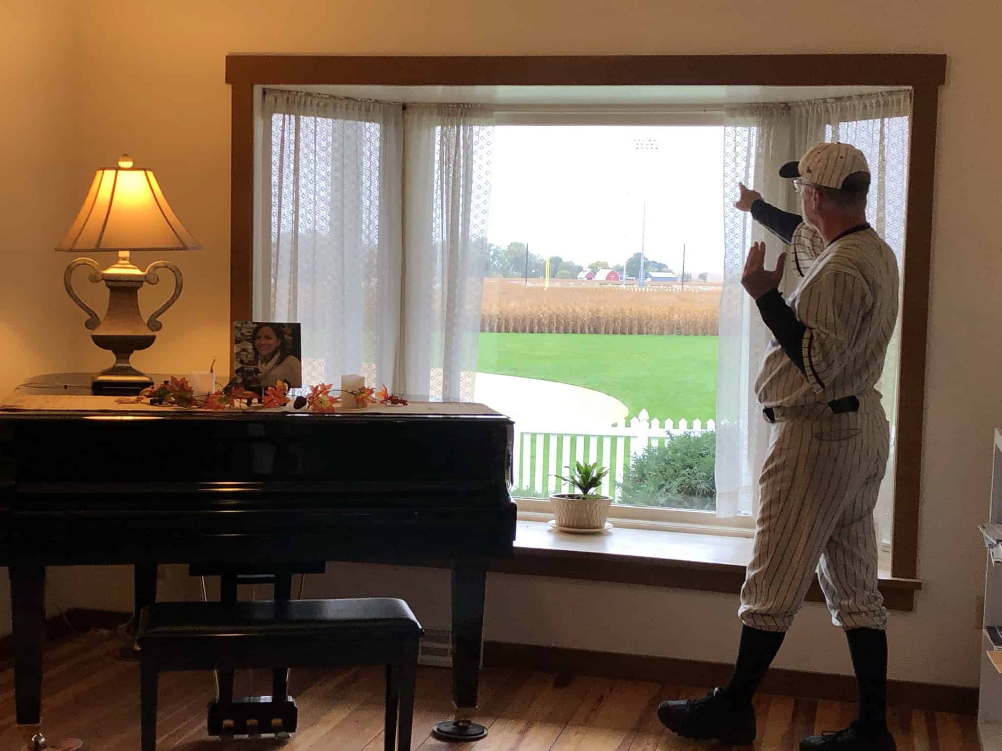 Field Of Dreams Tour in Dyersville, IA