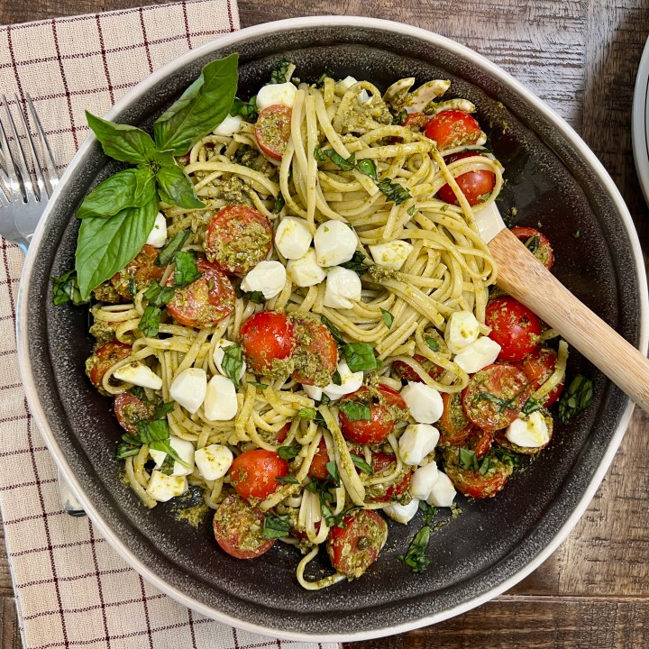 Summer Basil Pesto Linguine