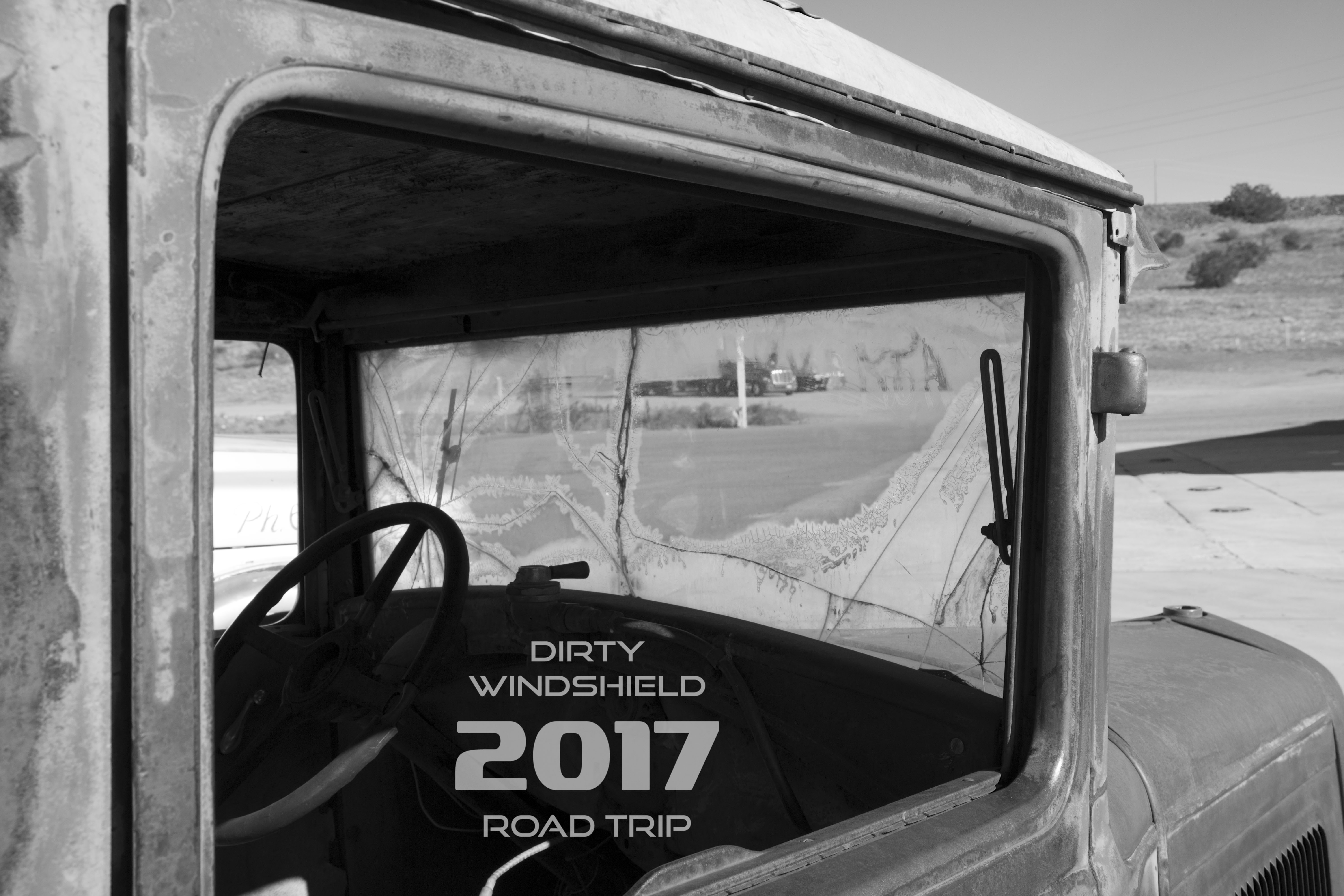 Desolate Car B&W Arizona