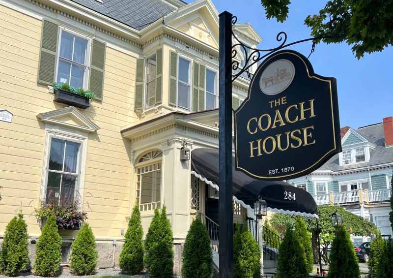 The Coach House Salem