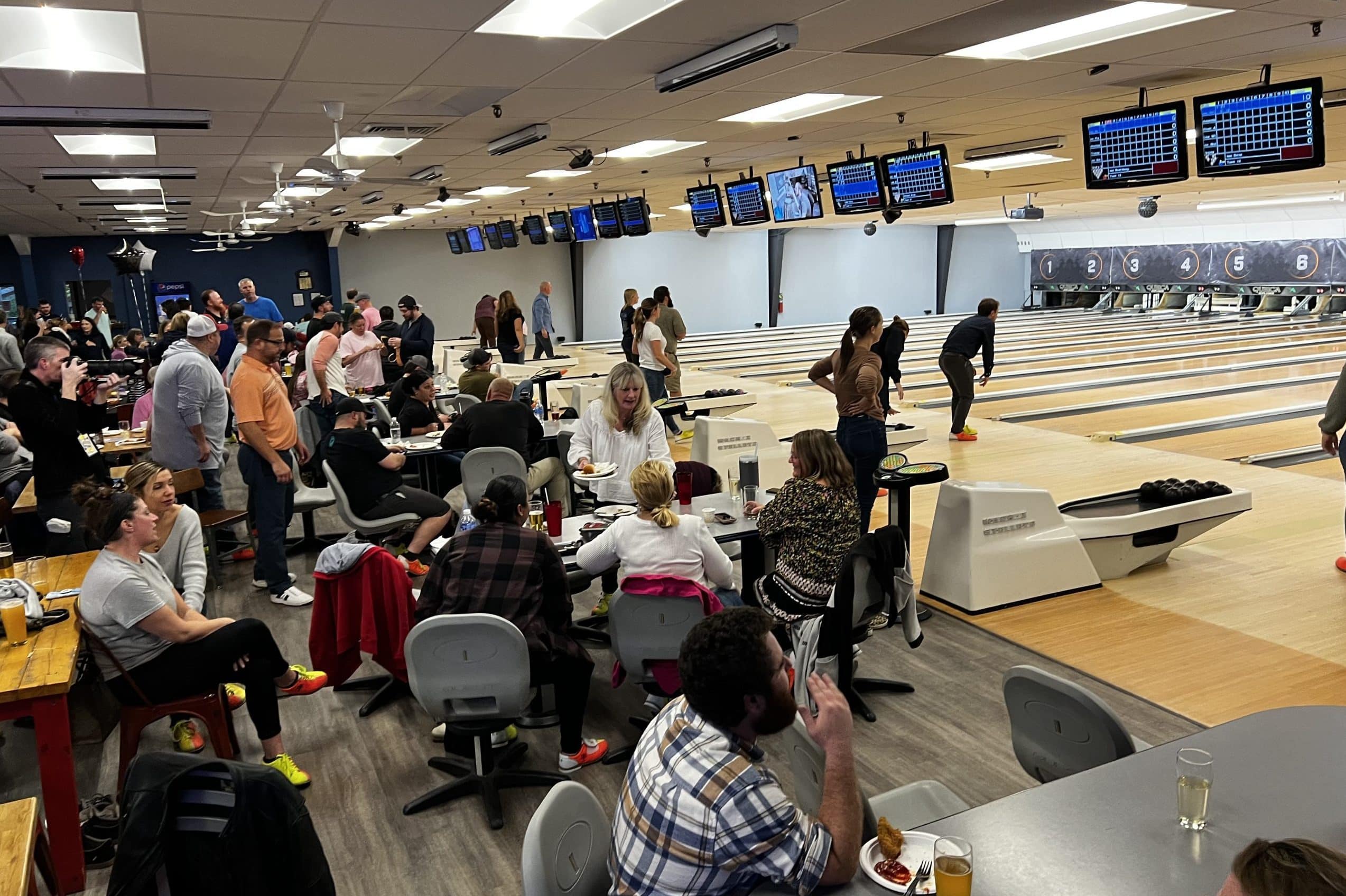 Cape-ann-lanes-bowling