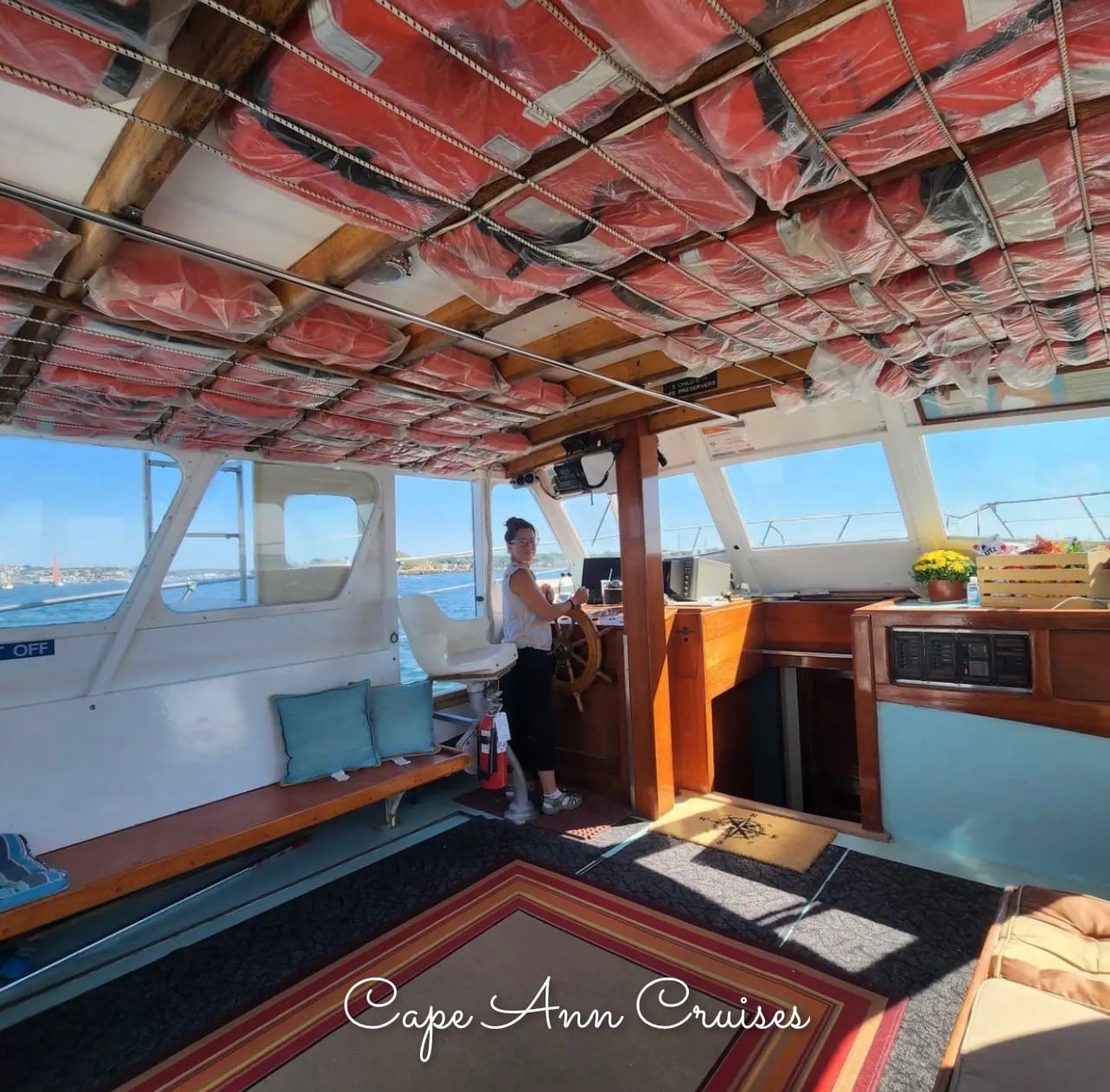 cape-ann-cruises-inside