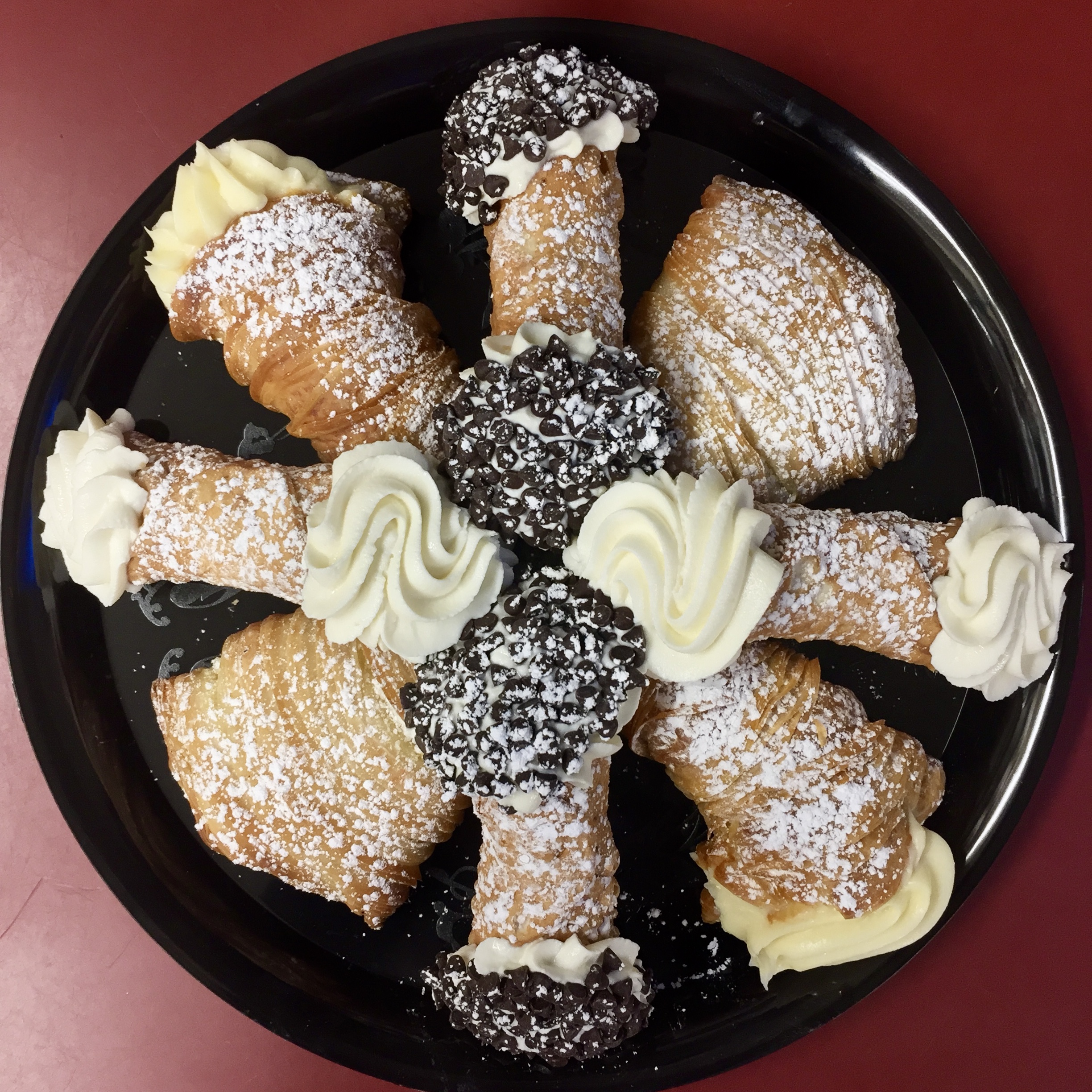 cannoli platter