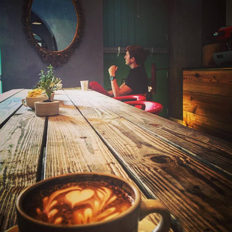 cafe cuatro sombras | distantlocals.com