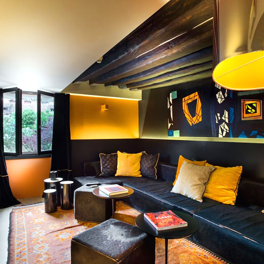 charming house dd.724 | distantlocals.com