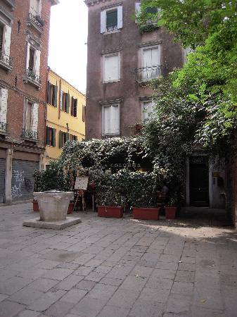 la colonna | distantlocals.com