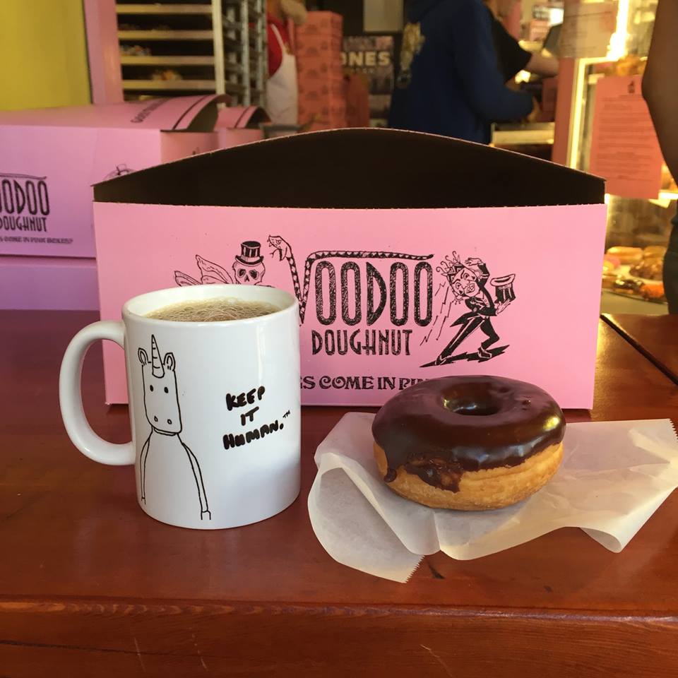 voodoo doughnut | distantlocals.com