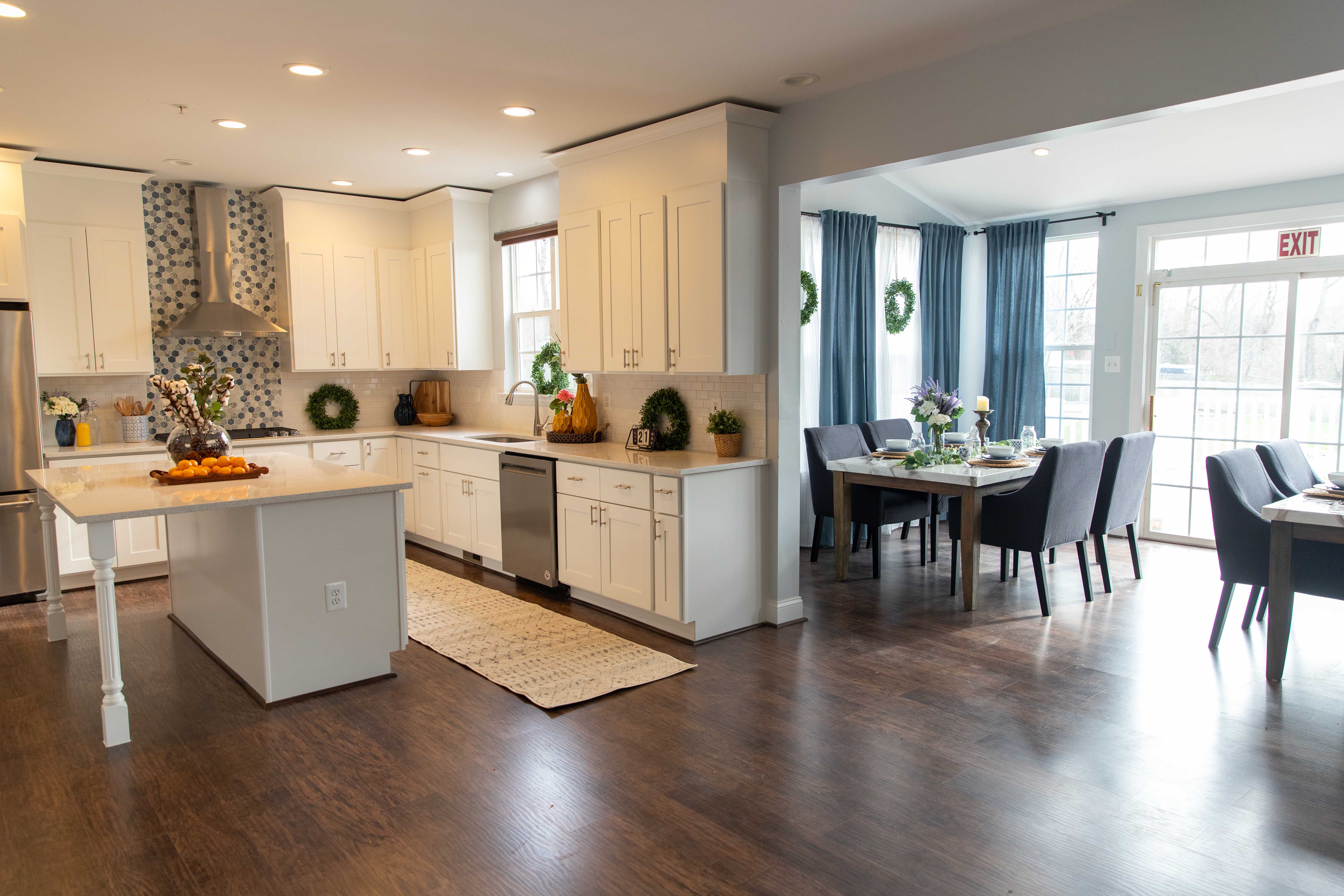 District Management Solutions Kitchen Image