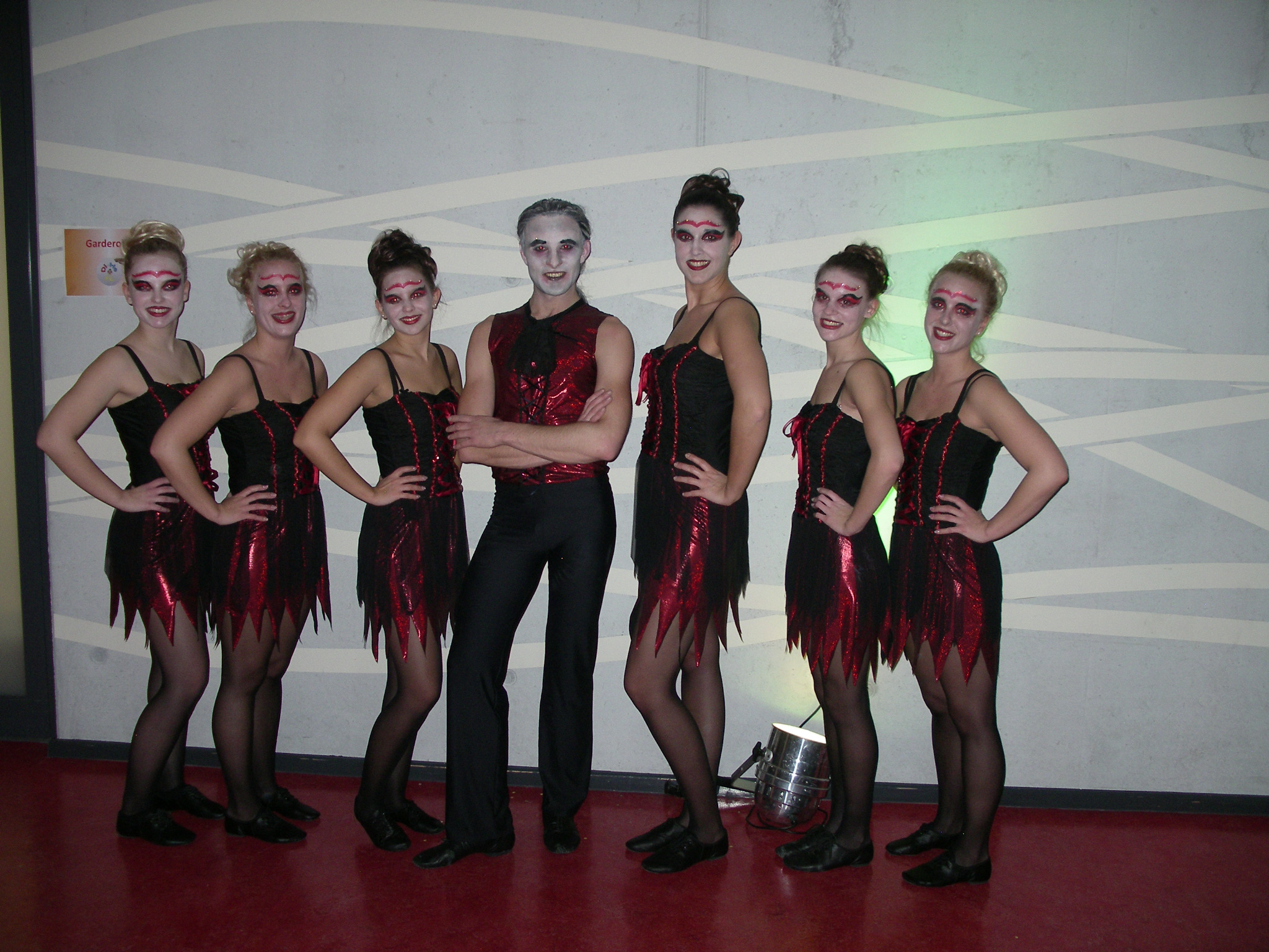 Die Tanzgruppe Illusions unter Leitung von Kai Schifferss