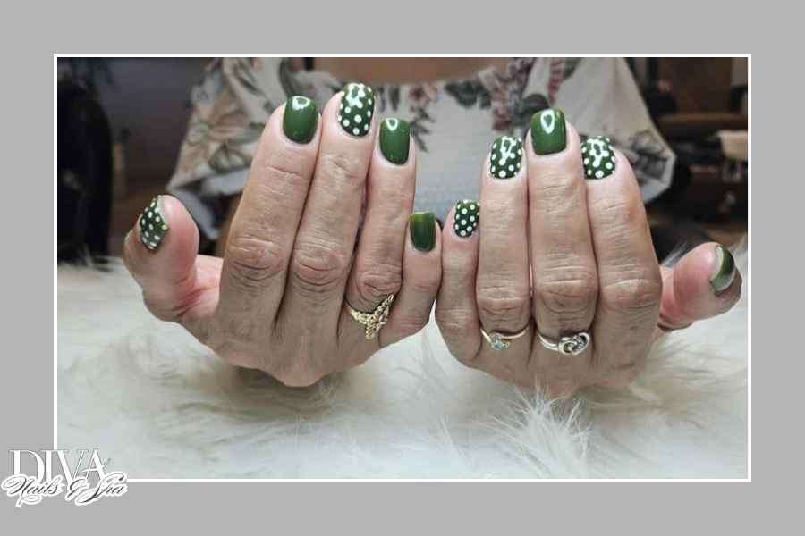 Happy Halloween & Hello Holiday Season! A Nice & Clean Salon Awaits!