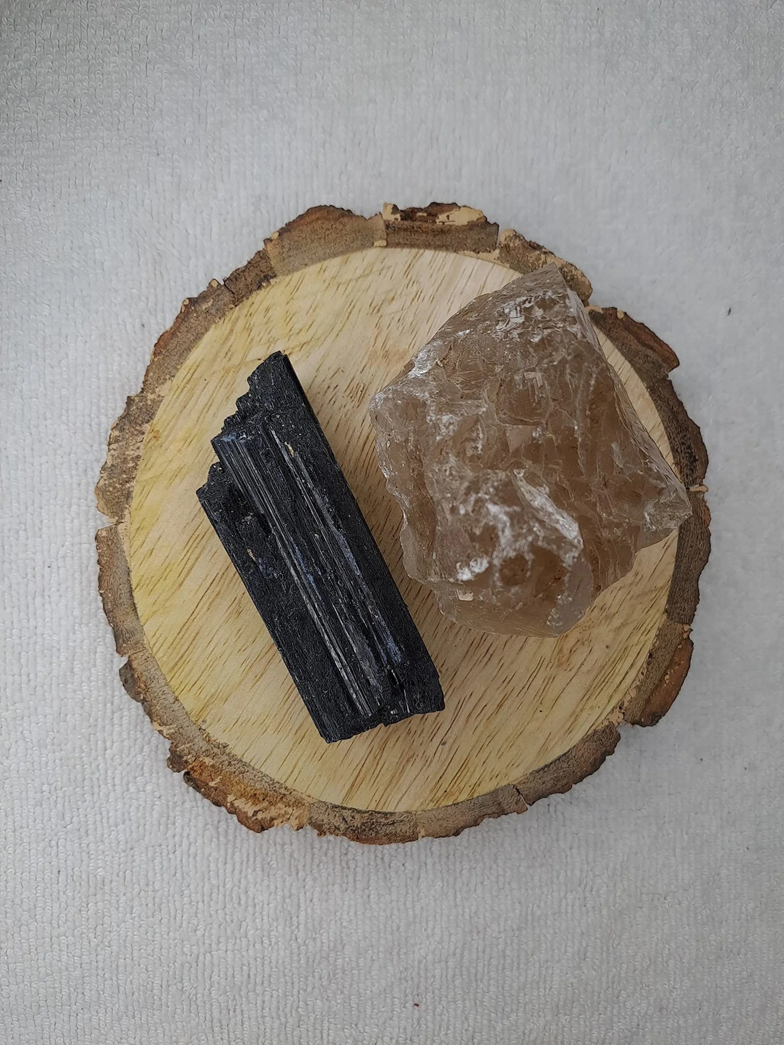Divinity Healing Black Tourmaline and Smoky Quartz AAA Grade Raw Natural Crystal Combo with Wooden Natural Bark Coaster for Healing, Meditation and Manifestation
