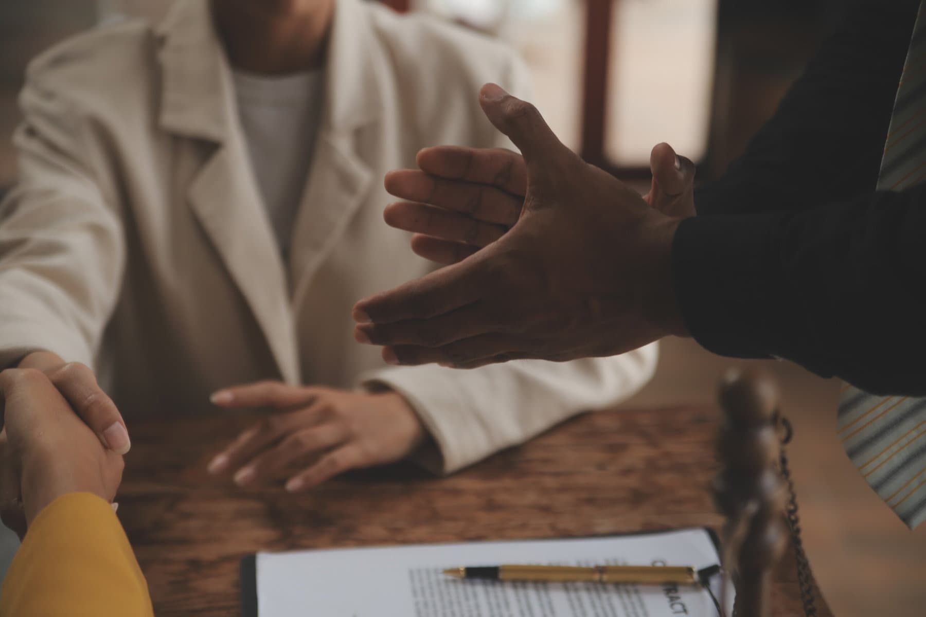 Mediation versus litigation in divorce cases