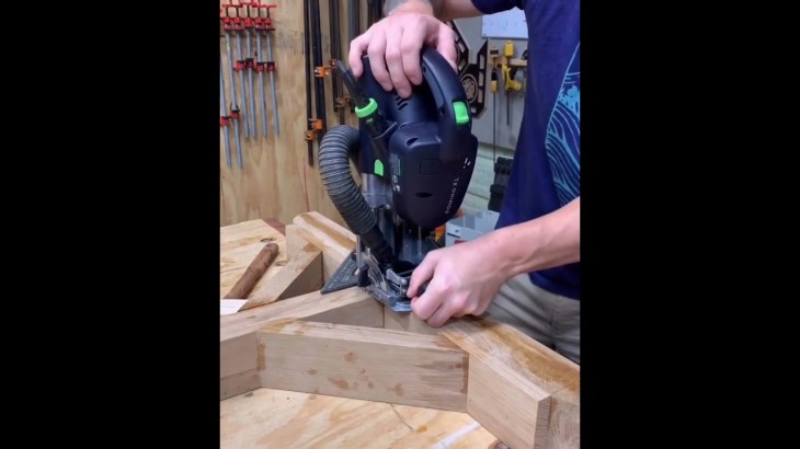 Adding the stretchers to the table base!